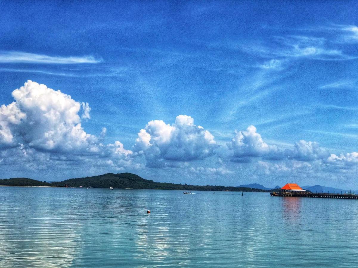 เดอะ แมงโกรฟ โอลด์ทาวน์ Hotel เกาะลันตา ภายนอก รูปภาพ