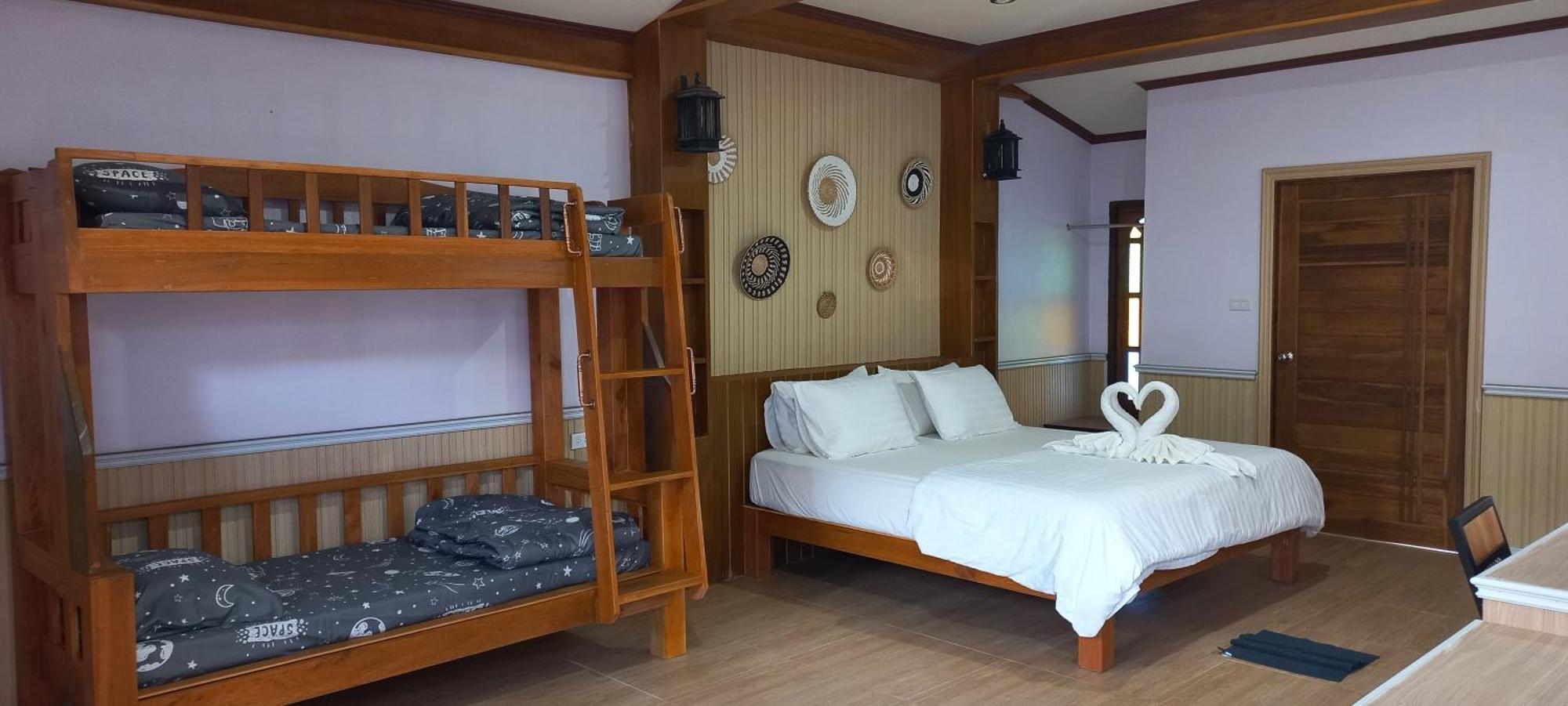 เดอะ แมงโกรฟ โอลด์ทาวน์ Hotel เกาะลันตา ภายนอก รูปภาพ